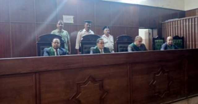 المشدد 6 سنوات لمندوب مبيعات يتاجر فى الأقراص المخدرة بسوهاج