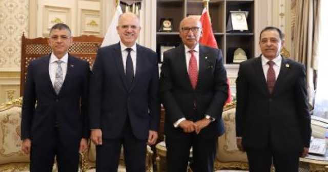 رئيس مجلس القضاء الأعلى يستقبل رئيس الجامعة الألمانية بالقاهرة