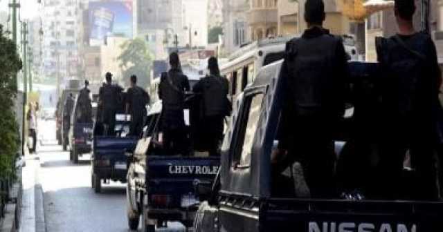ضبط 3 مسجلين بحوزتهم مخدرات فى حملة أمنية بقنا