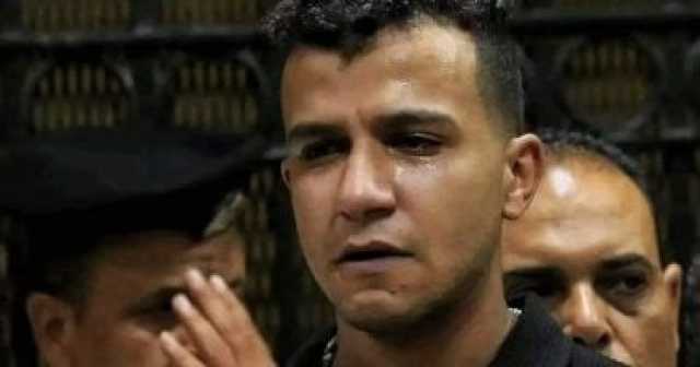 عصام صاصا يسلم نفسه للشرطة للتحقيق معه فى مشاجرة المعادى