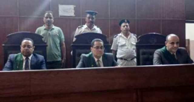 المشدد 6 سنوات وغرامة 100 ألف جنيه لسيدة بتهمة الإتجار فى المخدرات بسوهاج