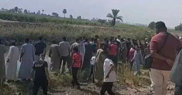 أسماء والحالة الصحية لمصابى وضحية حادث انقلاب سيارة ميكروباص داخل ترعة بقنا