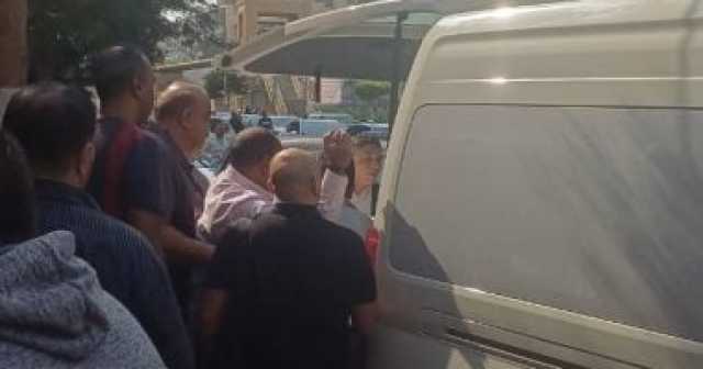 تشييع جنازة زوجة رئيس الهيئة الوطنية للانتخابات.. صور