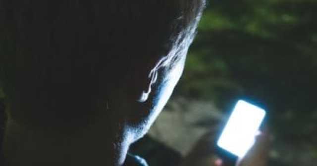 كواليس فحص النيابة لمحتوى الهاتف.. كيف يغير التقرير مسار قضية فتاة البرميل؟