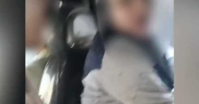 خناقة على كرسى.. ضبط سيدة اعتدت على أخرى داخل ميكروباص بالدقهلية