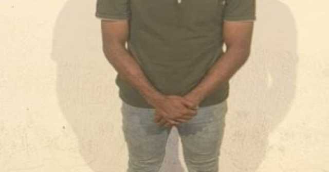 ضبط عامل مارس أعمال بلطجة وحطم كاميرات مراقبة أمام منزل بالإسكندرية