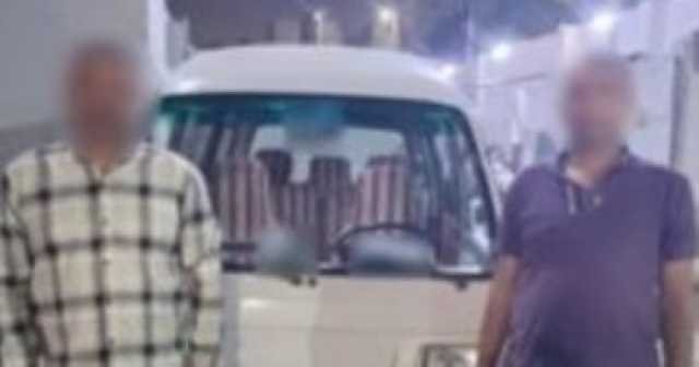 بعد تداول فيديو التمزيق.. الأمن يضبط عاملين ويكشف سبب سقوط لافتة انتخابية