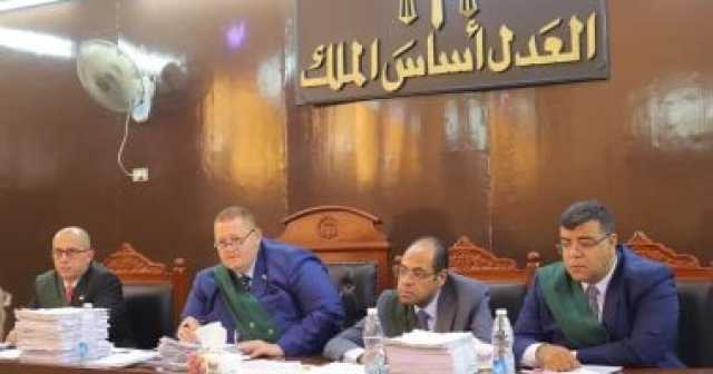 المشدد 10 سنوات لشخصين بتهمة سرقة طالبين تحت تهديد السلاح فى قنا