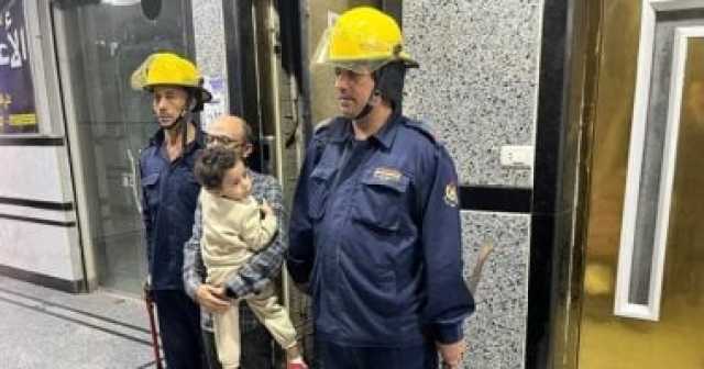 أمن الفيوم ينقذ أبا وطفله بعد احتجازهما داخل مصعد في عقار سكني
