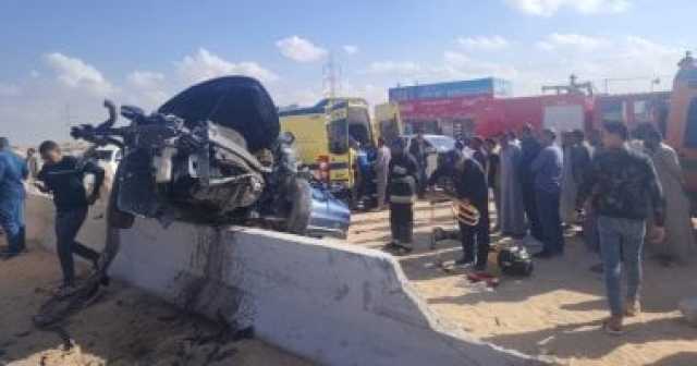 إصابة 6 أشخاص إثر انقلاب ميكروباص فى المقطم