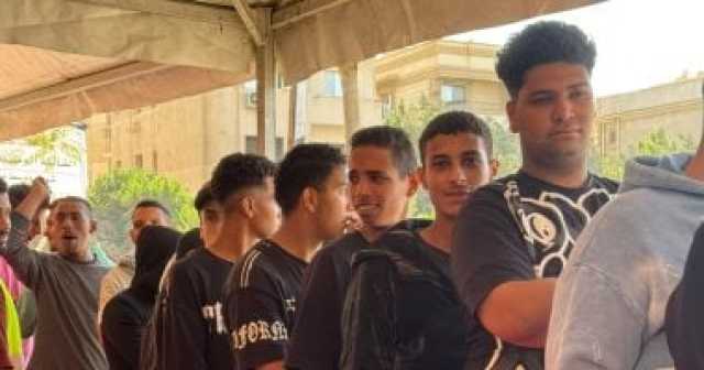 جيل Genz يكتب تاريخا جديدا بهتاف تحيا مصر فى أول مشاركة برلمانية بأكتوبر.. صور