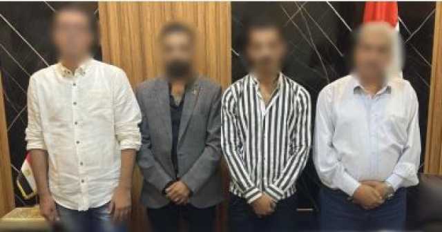 الداخلية تضبط أموالا وكروت دعائية بحوزة 4 أشخاص بمحيط لجنة بروض الفرج