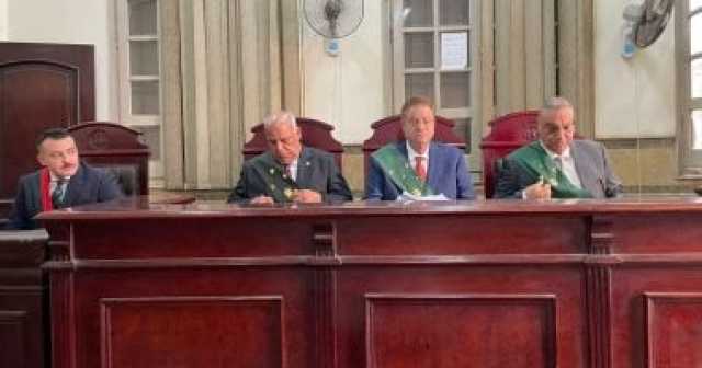 السجن 3 سنوات لموظفين ببنك بتهمة الإتجار فى العملة مع العملاء