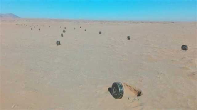 تفكيك 6 ألغام مضادة للدبابات في طريق صحراوي بشبوة
