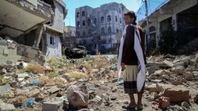 قصف حوثي مباشر لليوم الرابع يستهدف الأحياء السكنية في تعز