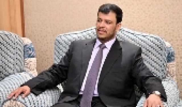 وزير الدفاع يطلع السفير الروسي على مستجدات الأوضاع ويبحثان تعزيز التعاون الدفاعي