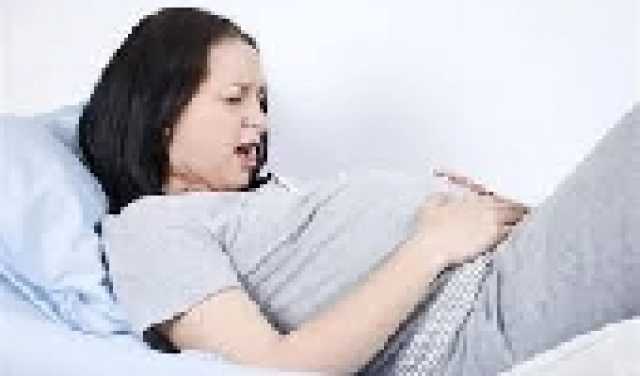 القاتل الصامت للحيوانات المنوية.. أخصائي يكشف عن أخطاء يومية يرتكبها الرجال