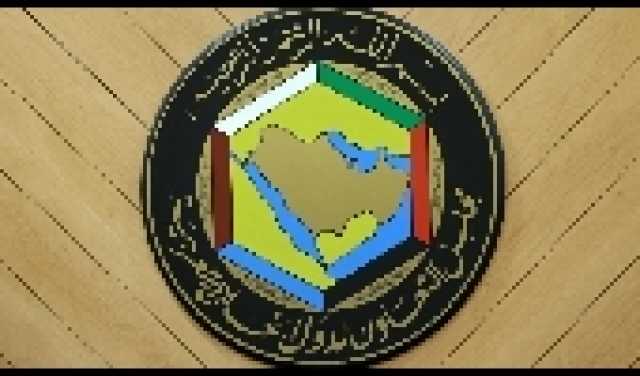 تحذير مالي! الريال اليمني يواصل الغرق.. والمواطن يدفع الثمن