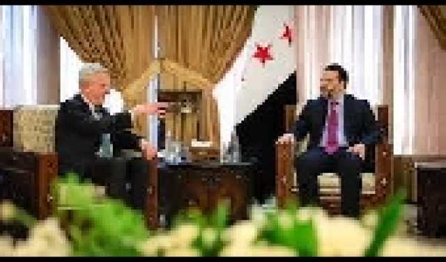 الذهب يلمع مجدداً وسط تراجع الدولار وترقب هدنة تل أبيب وطهران