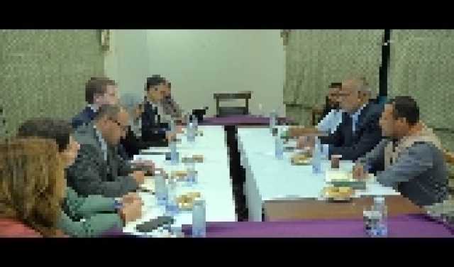 صدمة تهزّ الحوثيين — قائد لواء يلوّح بالهزيمة وينشقّ إلى صفوف الحكومة