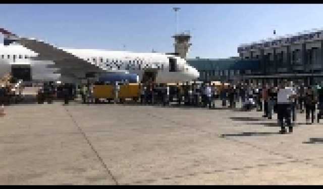 الذهب يتراجع من أعلى مستوى له في أسبوعين