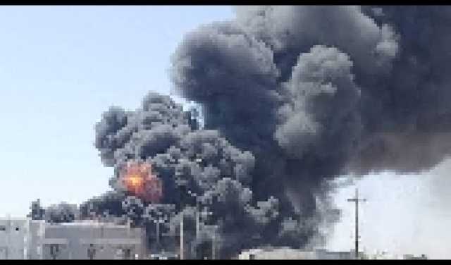 عروض عسكرية في سوريا احتفالا بالذكرى الأولى لإسقاط الأسد