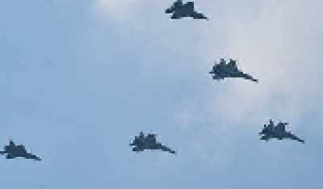 هجوم أوكراني واسع يعلّق العمل في جميع مطارات موسكو