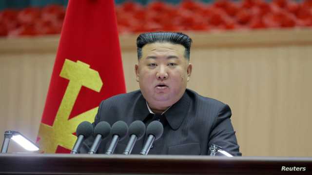 زعيم كوريا الشمالية يدعو إلى تغيير وضع الجنوب ويحذر من الحرب