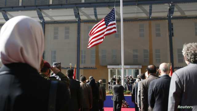 احتجاجا على الضربات.. العراق يستدعي القائم بأعمال السفارة الأميركية