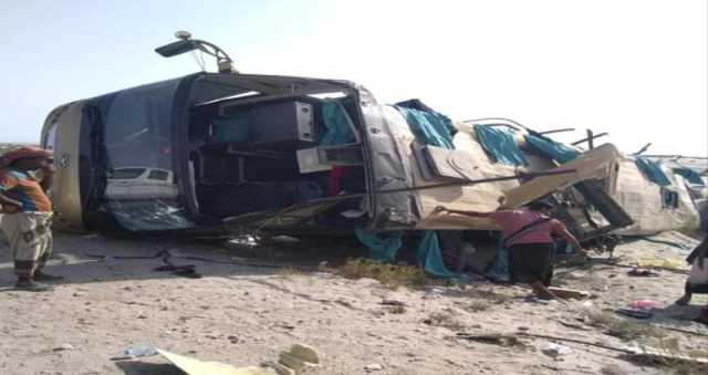 انقلاب حافلة محملة بالركاب جنوبي اليمن وإصابة عدد منهم.. وتدخل عاجل لـ‘‘درع الوطن’’