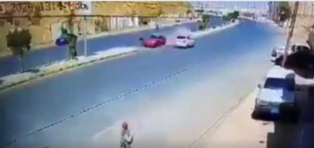 العثور على جثة طالبة جامعية متعفنة داخل سيارتها بصنعاء بعد أيام من اختفائها .. وكاميرات المراقبة تكشف مفاجأة