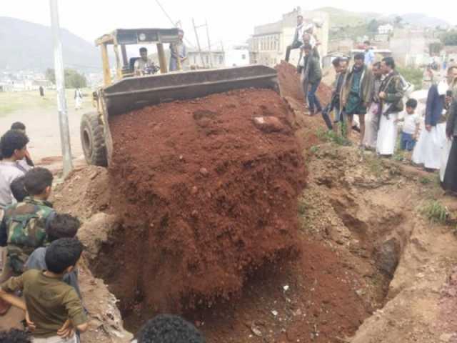 نبش مقبرة وإخراج رفات الموتى .. جريمة مفزعة تهز محافظة إب