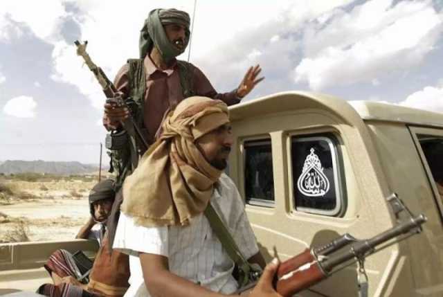 انفجار الوضع بين القبائل وألوية العمالقة بسبب ما فعله عدد من الجنود بـ‘‘راعية غنم’’