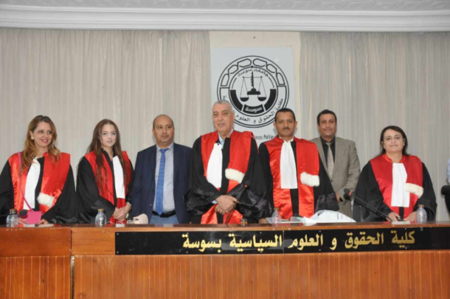 الدكتوراه بامتياز للباحث فهد أبو ناصر حول أبعاد السياسة الخليجية تجاه النزاع اليمني