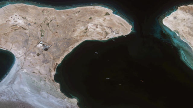 وزارة الدفاع في حكومة الحوثي تتوعد بتحويل البحار والمحيطات إلى جحيم لإسرائيل وكل من يدعمها!