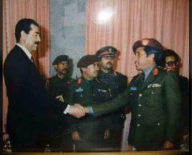 وفاة أحد أبطال ملحمة السبعين لفك حصار صنعاء ونائب الحمدي وشخصية عسكرية مقربة من الرئيس صالح ”صور”