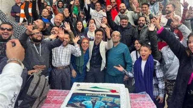 بحضور الأبطال.. أحمد داود يوجه رسالة لفريق عمل «زينهم» المسلسل المصري