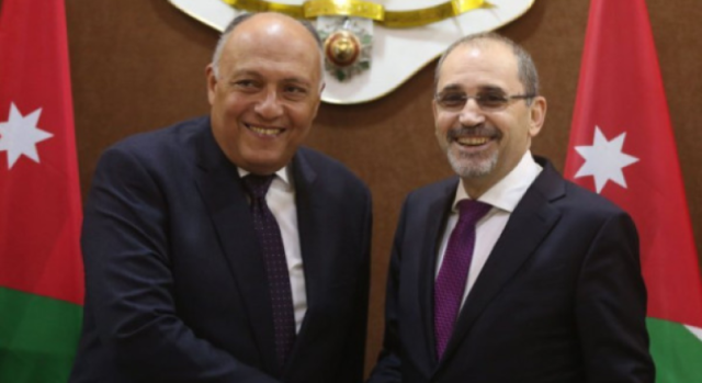 تحرك مصري أردني بشأن التصعيد الحوثي في البحر الأحمر والكشف رسميا عن خط بديل عن مضيق باب المندب