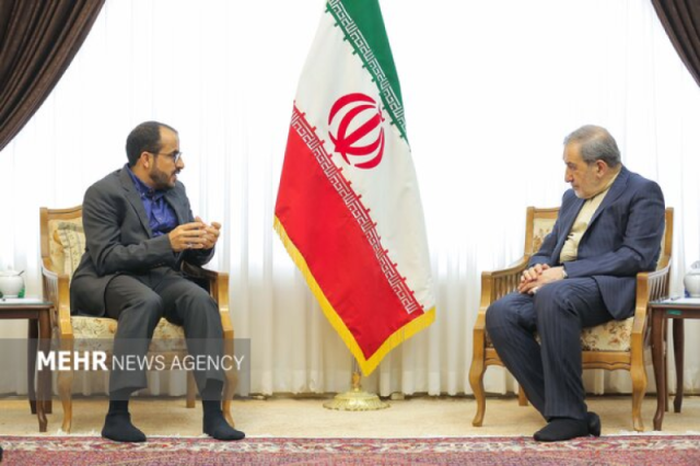 أول تحرك إيراني حوثي بعد القصف الأمريكي على زوارق حوثية وقتل 10 أفراد بالبحر الأحمر