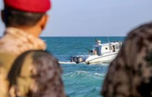 اقتربت ساعة الصفر.. مصادر تكشف خطة أمريكا وبريطانيا لضرب الحوثيين عسكريا وتحدد ”الأهداف الحساسة”