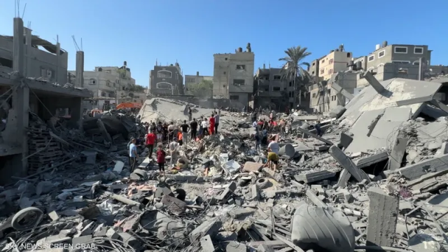 عاجل: عشرات الشهداء بين 14 طفل في قصف اسرائيلي على خانيونس جنوب غزة ”فيديو مروع”