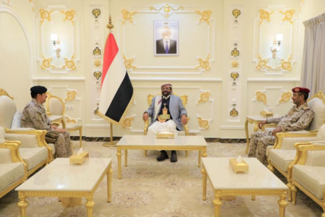 وفد عسكري سعودي رفيع يزور محافظة مأرب بعد توترات كادت تعصف بالمحافظة مؤخرًا