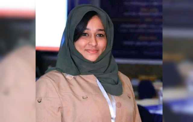 جماعة الحوثي بصنعاء تتراجع عن تنفيذ ”الإعدام” بحق الناشطة فاطمة العرولي