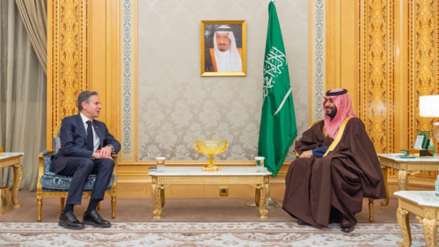 وزير الخارجية الأمريكي: ولي العهد السعودي طرح علي شرطين للتطبيع مع إسرائيل.. ما هما؟