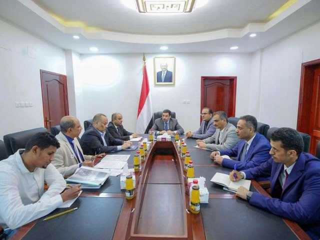 اول توجيه لرئيس الوزراء بشان المرتبات المتدنية