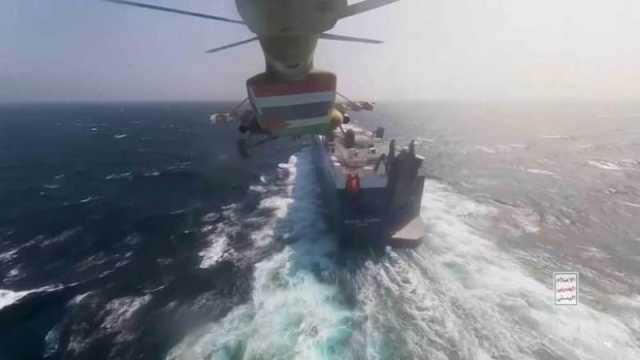 ”الرد قد يكون قنبلة نووية”...كاتب صحفي يحذر من هجمات الحوثيين بالبحر الاحمر والرد الغربي عليها