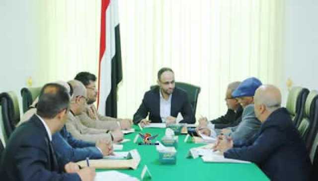 بعد تزايد السخط الشعبي تجاهم .. توجيهات حوثية بالغاء الألقاب السلالية خلال التعيينات