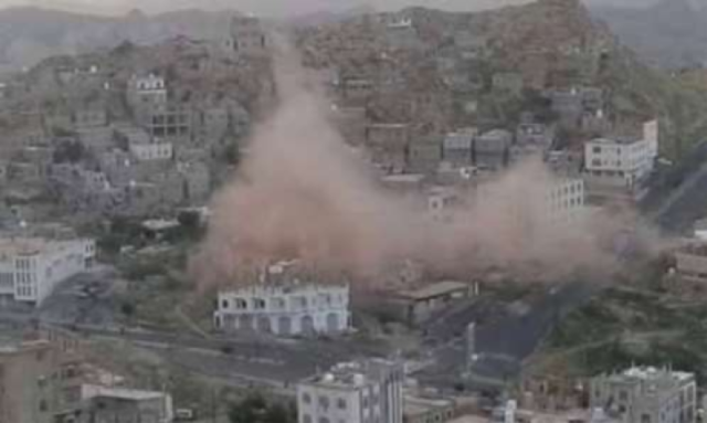 ”نصرة لغزة”.. جماعة الحوثي تقصف منزلًا في تعز أسفر عن إصابة 4 مدنيين وبتر يد طفل