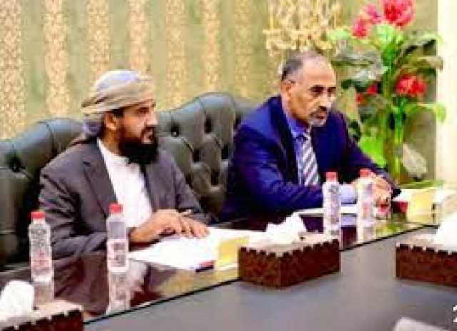 الزبيدي والمحرمي يغادران عدن الى هذه الدولة
