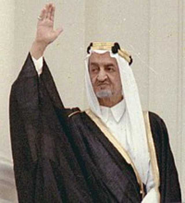 الفيديو.. امير سعودي يكشف ان موضوع وفاة الملك فيصل ليس له علاقة بالسياسة وانتهى ولا يوجد له أي تبعات